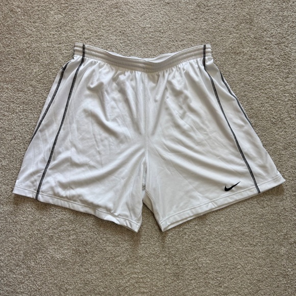 Nike Dri-Fit Shorts - Picture 2 of 4